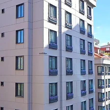 Livinton Atasehir فندق 3*