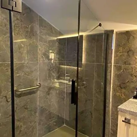 Livinton Atasehir 3*
